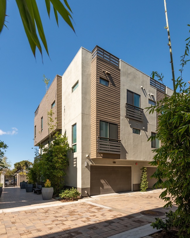 Chic Urban Townhome Living at Seagrove Carlsbad Village